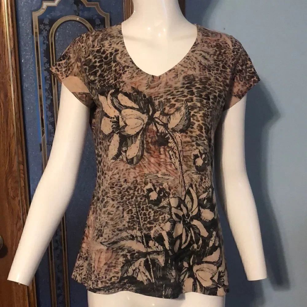 Adore Top 